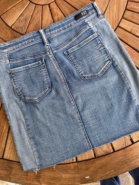 Kut from the Kloth Joey Medium Blue Denim Patchwork Mini Skirt 8 Distressed